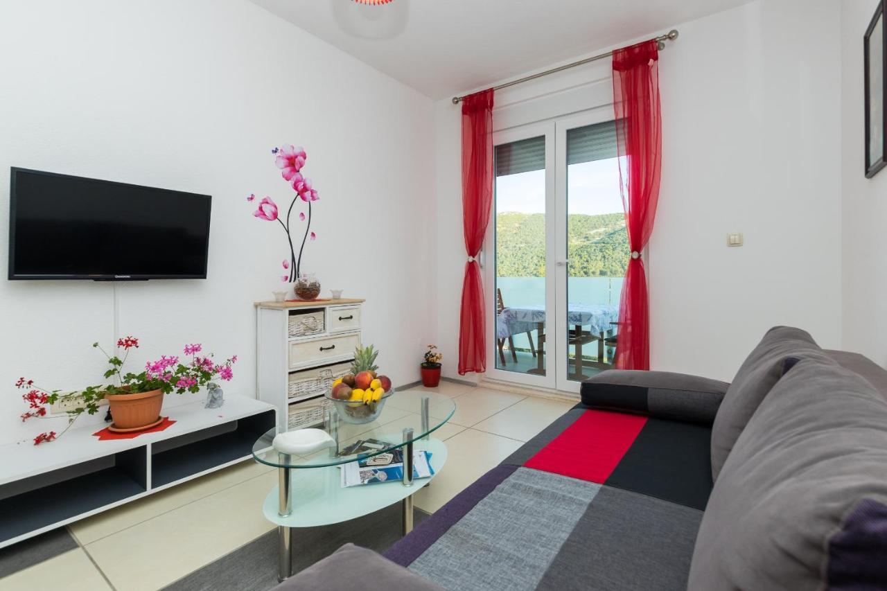 Apartments And Rooms With Parking Space Grebastica, Sibenik - 17831 外观 照片