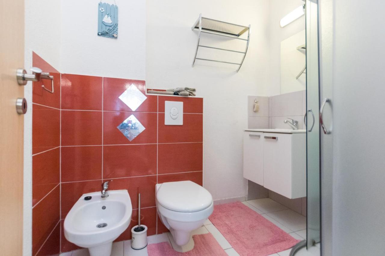 Apartments And Rooms With Parking Space Grebastica, Sibenik - 17831 外观 照片