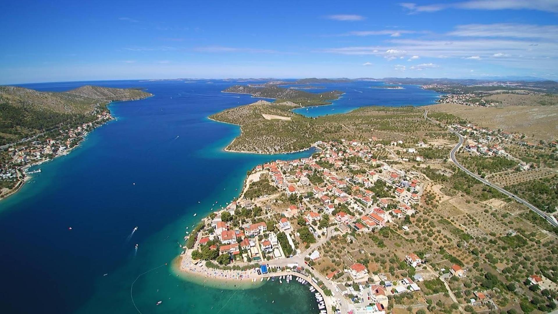 Apartments And Rooms With Parking Space Grebastica, Sibenik - 17831 外观 照片
